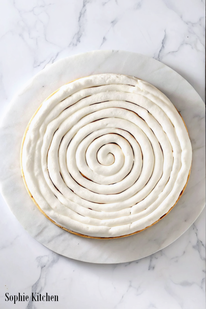 Vegan Cinnamon Roll Cheesecake