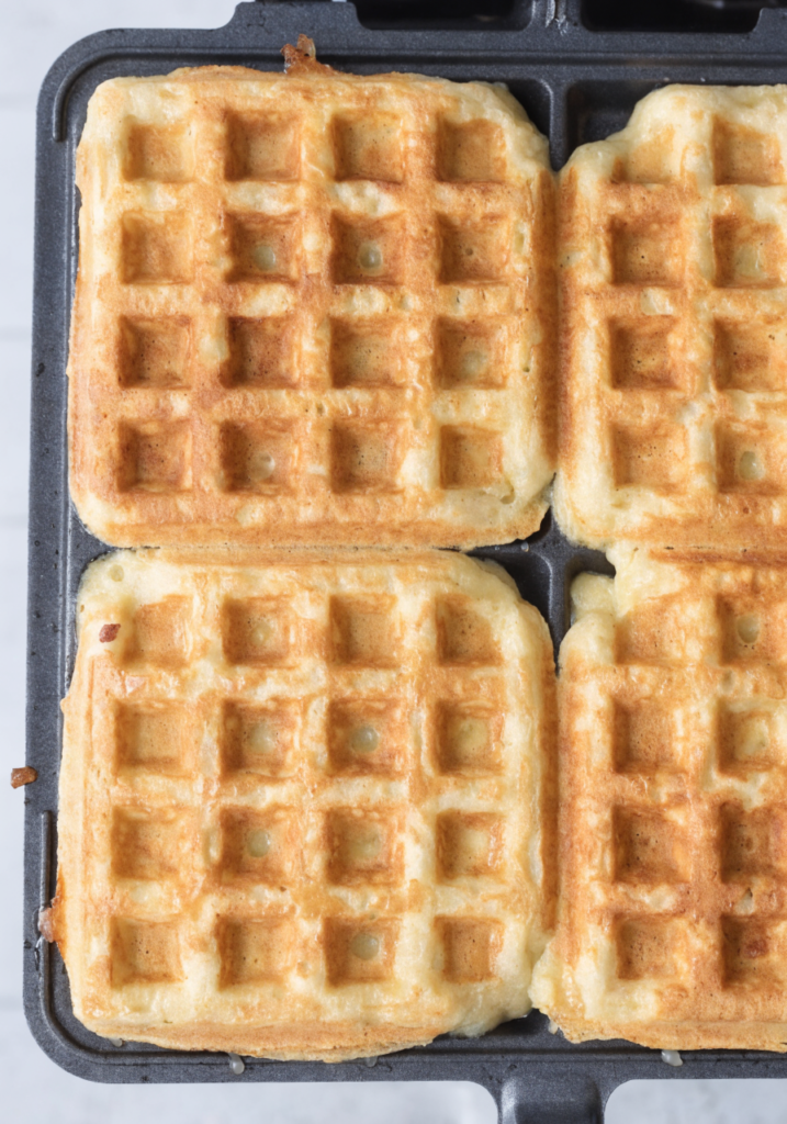 Easy Cottage Cheese Waffles