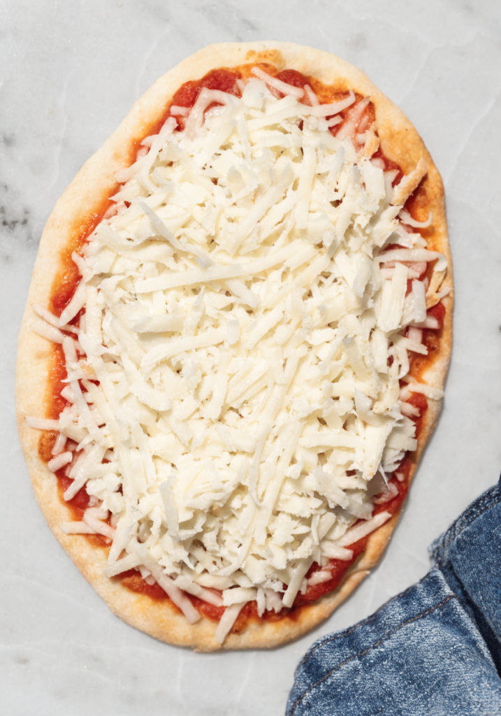 Easy Pepperoni Naan Pizza Recipe